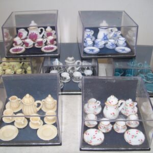 17 Piece Porcelain Tes Sets2
