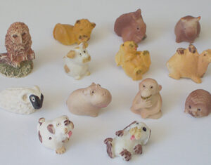 ENGLISH STYLE COLLECTABLE MINI ANIMALS