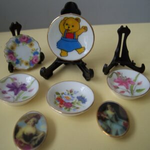 Small Display Plate